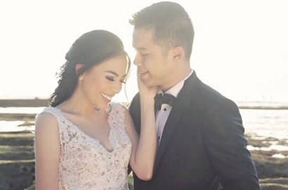 Resmi Nikah, Kezia Karamoy Pamer Video Romantis Bareng Suami di Ranjang