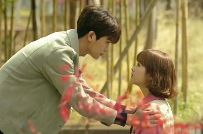 Hyungsik-Park Bo Young Ciuman Panas, Inilah Rating 'Strong Woman'
