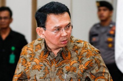Unggul di Survei Charta Politika, Sidang Penistaan Agama Justru Untungkan Ahok