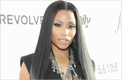 Rayakan Paskah, Foto Topless Nicki Minaj Bikin Panas Dingin