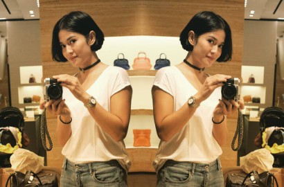 Dian Sastro 'Jijik' Dirangkul Fans dan Judes di Sesi Tanda Tangan, Netter: Dia Tanpa Fans Bisa Apa?
