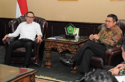 Modus Umroh, TKI Ilegal Bakal Dicegah Menaker Dengan Cara Ini