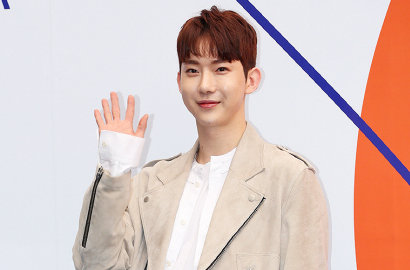 Jo Kwon Nasihati Para Junior Untuk Pacaran Diam-Diam, Kenapa?