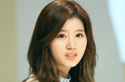 Tak Cuma Cantik, Sana Twice Juga Banjir Pujian dari Netter Karena Ini