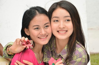 Sumringah Bareng Dinda Hauw, Natasha Wilona Lebih Nikmati Syuting 'Mawar dan Melati'?