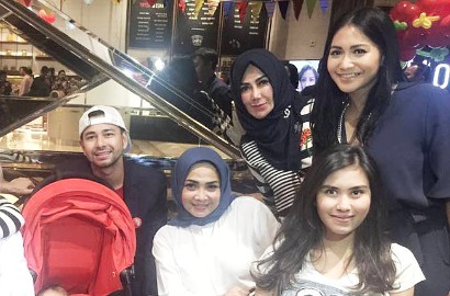 Pilih Urus Bisnis Ketimbang Hadiri Nikahan Adik Nagita, Ibu Raffi: Biasa Saja Sih