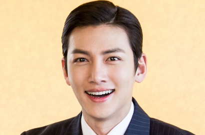 Awas Meleleh, Gantengnya Ji Chang Wook Klimis di Foto Teaser 'Suspicious Partner'