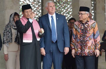 Wakil Presiden Amerika Serikat Puji Islam di Indonesia