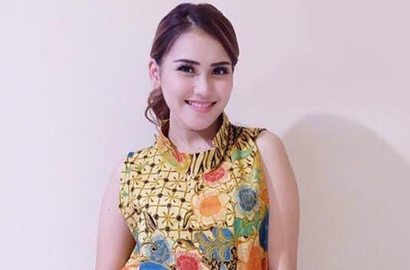 Cuek Nagita Nangis dan Sindir Haters 'Anjing', Foto Ayu Ting Ting Mesum Disebar
