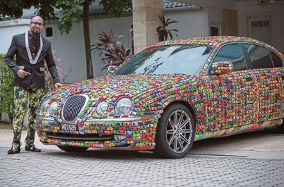 Pria Ini Hias Jaguar Mewah Dengan Mobil-Mobilan, Hasilnya Menakjubkan