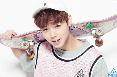 Seksi Banget, Awas Tergoda Lihat Mata Si 'Wink Boy' Peserta 'Produce 101' Ini