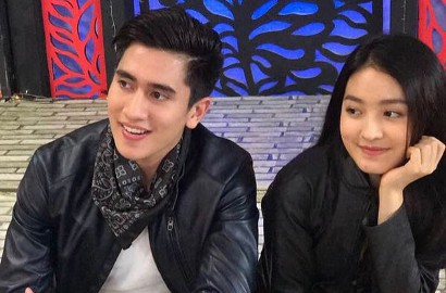 Ciee, Verrell Bramasta Pamer Video Mesra Bareng Natasha Wilona Demi 'Anak Sekolahan'