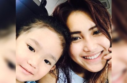 Rayakan Hari Kartini, Dandanan Bilqis Anak Ayu Ting Ting Jadi Sorotan