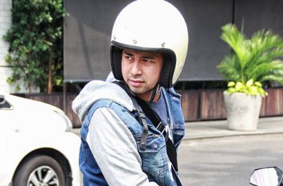 Jenguk Istri Pasha, Raffi Ahmad Kembali Disindir Soal Absen di Nikahan Marsha Tengker