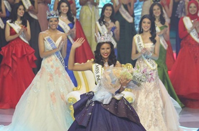 Selamat, Blasteran Indo-Norwegia Achintya Nilsen Jawarai Miss Indonesia 2017