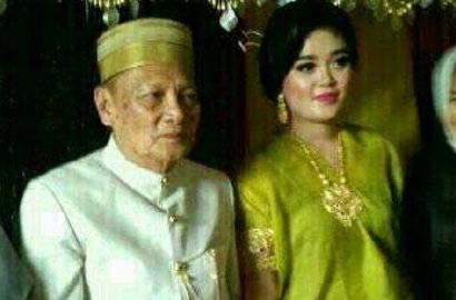 Heboh Kakek 70 Tahun Nikahi Mahasiswi 25 Tahun, Maharnya 1 Miliar Lebih