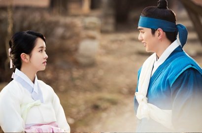 Yoo Seung Ho Buka Topeng, Kim So Hyun Pamer Pedang di Poster Karakter 'Ruler'