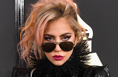 Beginilah Penampilan Lady GaGa Tanpa Make Up, Cantik Atau Jelek?