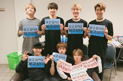 Ditanya Tentang Inspirasi Gaya Berpakaian, Begini Jawaban Member BTS