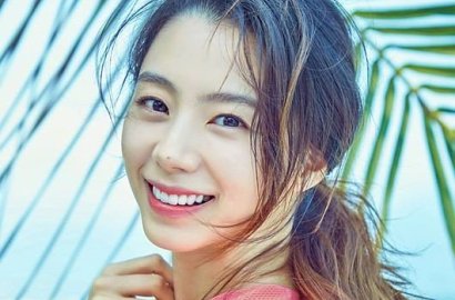 Sapa Fans Usai Jadi Ibu, Park Soo Jin Bikin Iri Umbar Perut dan Paha Seksi