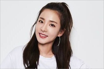 Usai CL, Dara Ikut Dukung Karir Solo Minzy dengan Unggah Foto Manis Ini