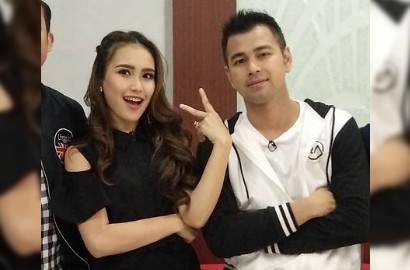 Beredar Isu Libur Lebaran Bareng, Ayu Ting Ting Rela Dihujat Demi Cintanya ke Raffi?