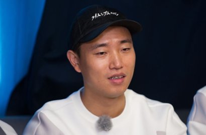 Hapus Postingan Instagram dan Sisakan Foto Ini, Gary Bikin Fans Khawatir