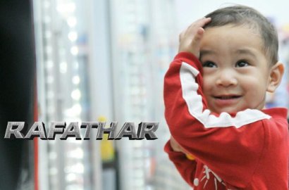 Raffi Ahmad-Nagita Kompak Ajak Fans Pilih Tanggal Tayang 'Rafathar'