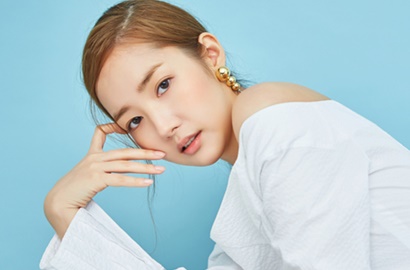 Anggun di Pemotretan Majalah, Park Min Young Ngaku Khawatir Soal Hubungan Asmara