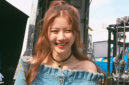 Kim Yoo Jung Pamer Foto-Foto Ini, Fans Baper Tagih  'Love in Moonlight' Seri 2