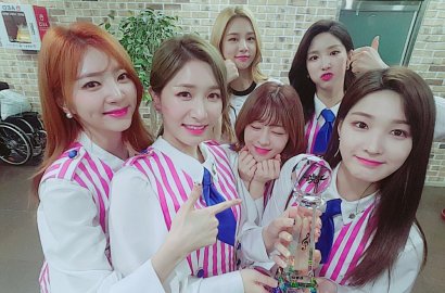 Kukuh Menangkan Laboum Atas IU, 'Music Bank' Makin Dihujat Settingan