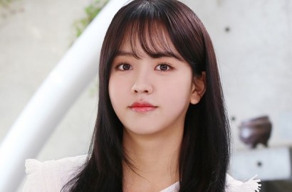 Syuting 'While You Were Sleeping' Lee Jong Suk, Kim So Hyun Jadi Anak Sekolah?