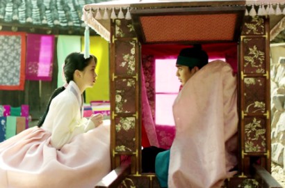 Pamer Teaser 'Ruler', Kim So Hyun Ikut Terpesona Gantengnya Yoo Seung Ho?