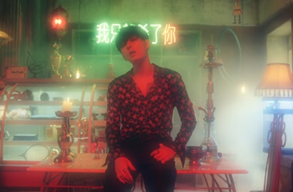Tak Cuma Merokok, Yong Jun Hyung Highlight Hampir Lakoni Adegan Rate R di MV 'Wonder If'