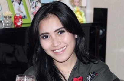 Ayu Ting Ting Diteriaki 'Pelakor', Netizen: Sayang Kurang Keras