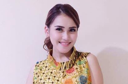 Ayu Ting Ting Selipkan Peniti di Baju, Isu Hamil Anak Raffi Ahmad Kembali Beredar