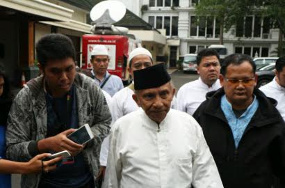 Tak Ingin Jokowi 'Anak Emaskan' Ahok, Amien Rais Bakal Ikut Aksi 505