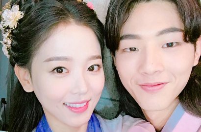 Pamer Narsis Bareng Ji Soo di Baeksang, Kang Han Na Bikin Baper 'Moon Lovers'