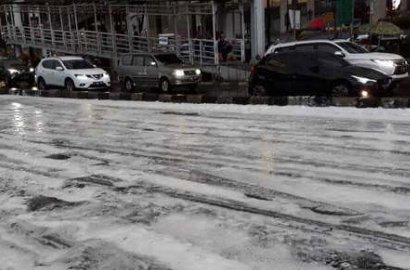 Heboh Busa Dikira Hujan Salju di Jakarta, PT MRT Beri Sanksi Kontraktor