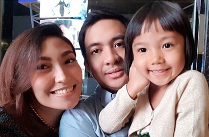 Ingin Seperti Nia Ramadhani, Ayu Dewi Dapat Kejutan Baby Shower Tema Tiongkok