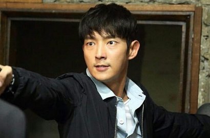 Makin Keren, Begini Gaya Lee Jun Ki Menembak di 'Criminal Minds'