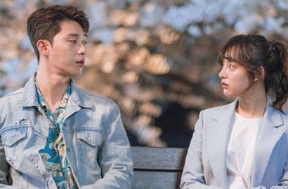 Park Seo Joon dan Kim Ji Won Tunjukan Sisi Dewasa di Poster 'Fight For My Way'