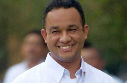 Foto PKL Tanah Abang Bikin Macet Heboh di Medsos, Begini Tanggapan Anies