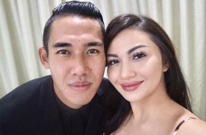 Ariel Tatum Pamer Belahan Dada Sambil Dipeluk Pacar, Netter: Bodynya Kayak Habis Lahiran