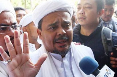Ada Unsur Pidana, Ahli Sebut Habib Rizieq Minta Foto Tanpa Busana Firza Husein