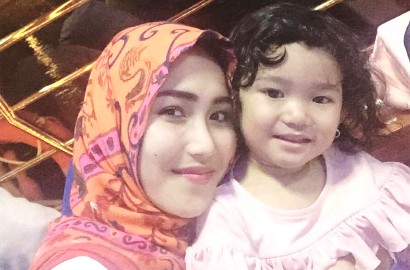 Bilqis Centil Dandan Sendiri dan Live di IG, Netter Salahkan Ayu Ting Ting