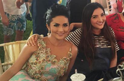 Krisdayanti Tak Ajak Aurel-Azriel Ataupun Anak Tiri ke Swiss, Netter: Mending Ashanty