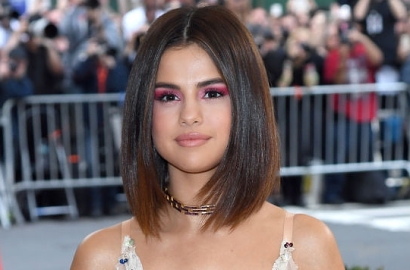 Lagu Baru Selena Gomez 'Bad Liar' Tentang The Weeknd Atau Justin Bieber?