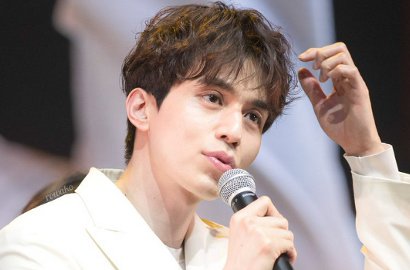 Tampil Super Ganteng di Preskon, Lee Dong-wook Ungkap Alasan Balik ke Indonesia