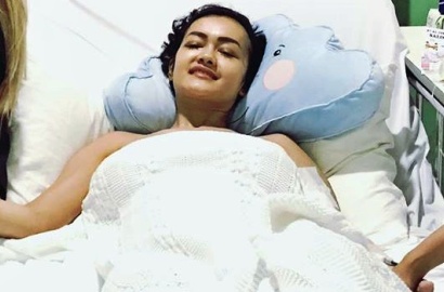 Marah-Marah Ingin Pulang, Julia Perez Dikabarkan Kembali Jalani Operasi
